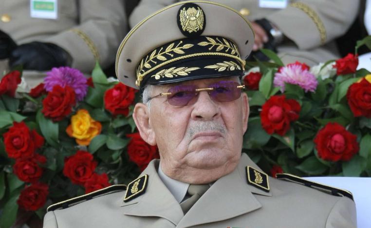 قايد صالح يحذر من محاولات دفع البلاد نحو فراغ دستوري