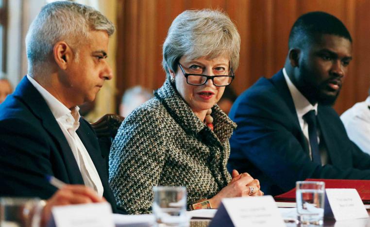 خيارات ماي تنحسر مع بداية العد التنازلي