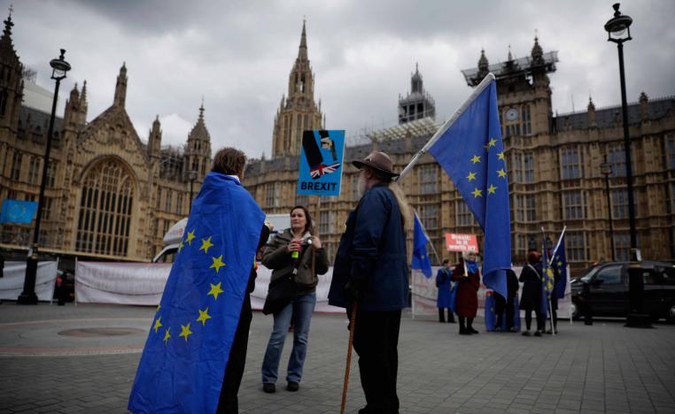 البريطانيون ينتظرون مصير حقوقهم في أوروبا