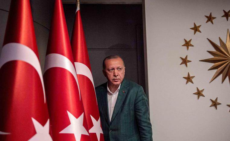 أردوغان يواصل سياسة الهروب إلى الأمام بعد هزيمة الانتخابات البلدية 