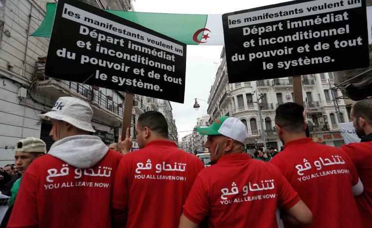 المحتجون في الجزائر