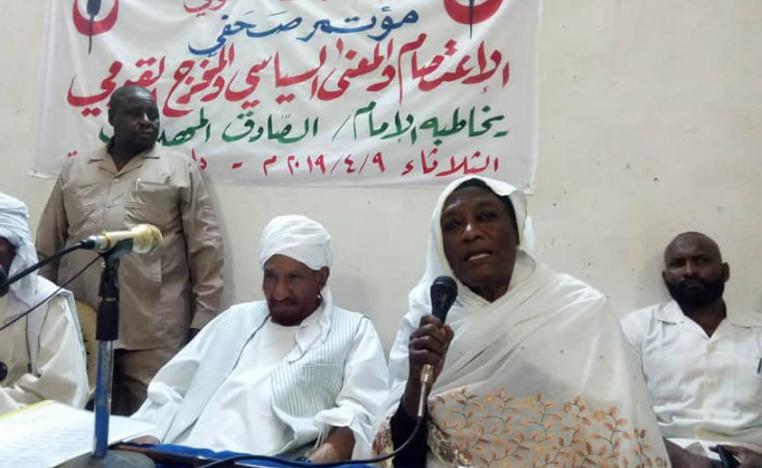 الصادق المهدي يطالب بتحقيق دولي لكشف انتهاكات الأمن