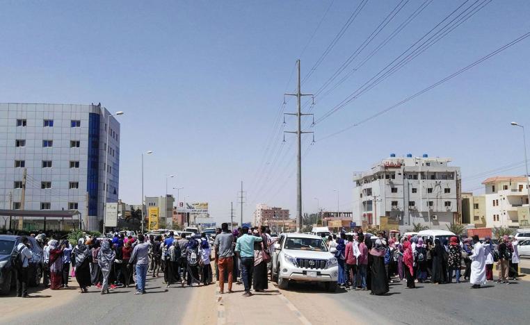 عمر البشير