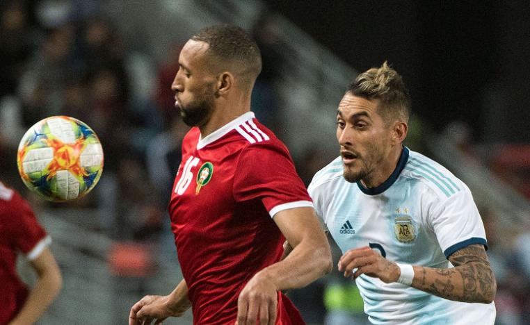 المغربي يونس عبد الحميد (يسار)