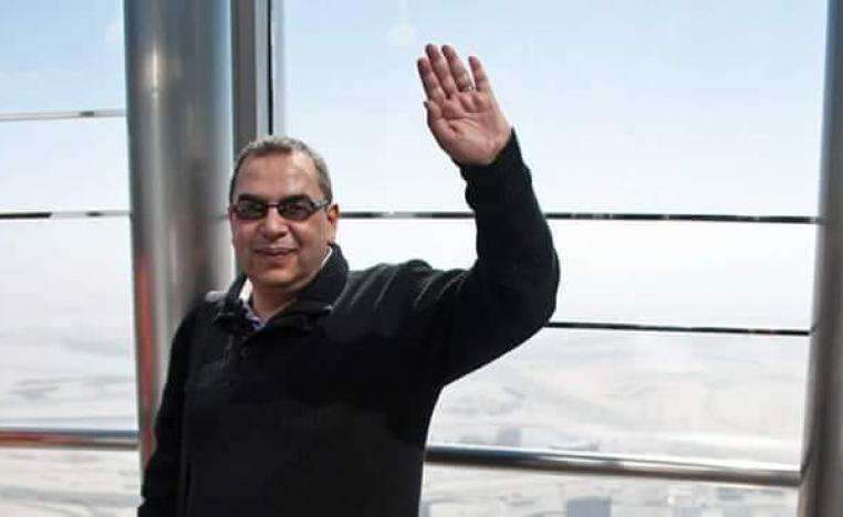 الكاتب المصري أحمد خالد توفيق (من صفحته التذكارية على فيسبوك) 
