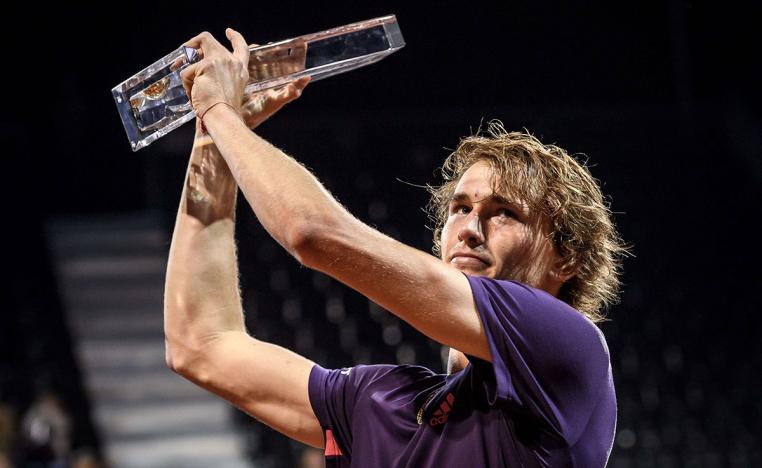 زفيريف يستعيد نغمة الألقاب في التوقيت المناسب