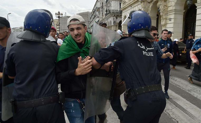 Protesters want the departure of figures close to Bouteflika 