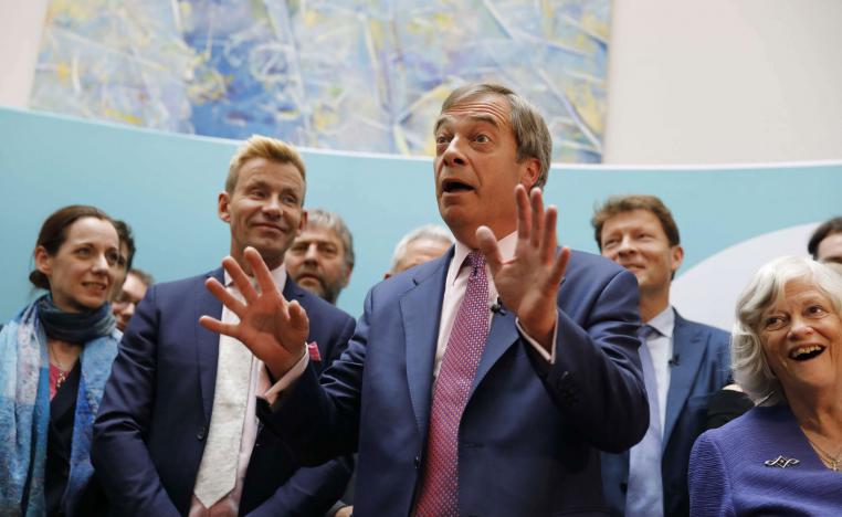 نايجل فاراج زعيم حزب بريكست المشكك في الوحدة الأوروبية