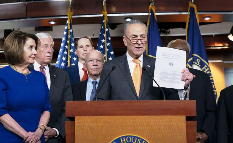 نانسي بيلوسي وتشاك شومر 