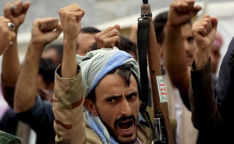 Yemenis demonstrate against the suspension of aid provided by the WFP in Sanaa