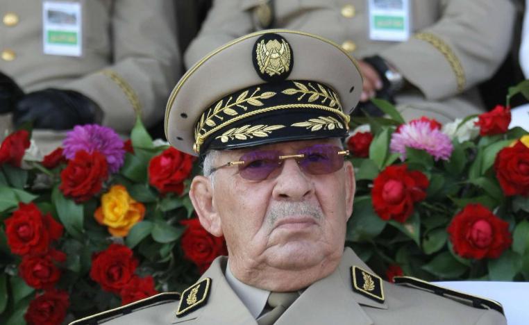 الفريق أحمد قايد صالح قائد الأركان الجزائري 