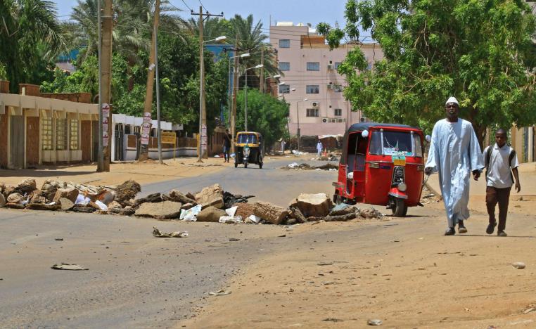الجيش يرفض قطع الطرق وتعطيل الحياة