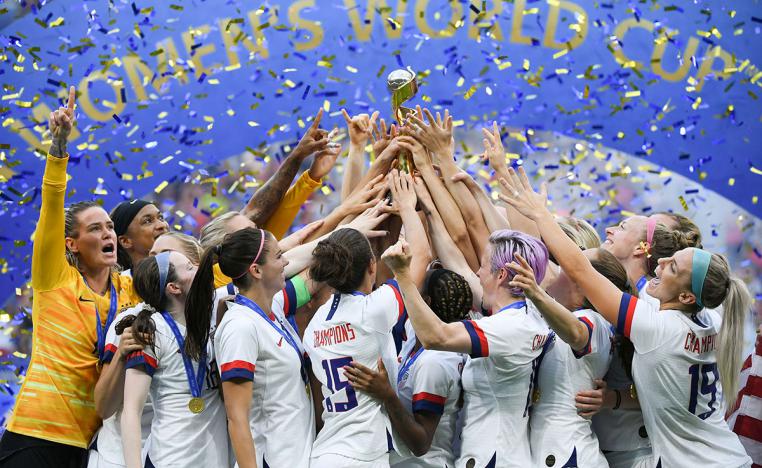 الفوز السابع للأميركيات في النهائيات