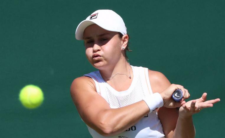 بارتي تزحف نحو المجد في إنكلترا