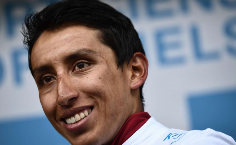 برنال على بعد 128 كم منبسطة من اللقب