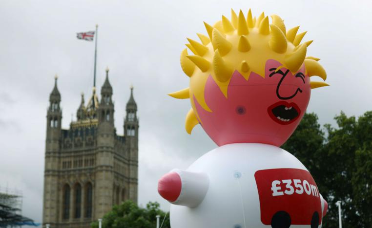 عشرات الاف المتظاهرين: لا لبوريس