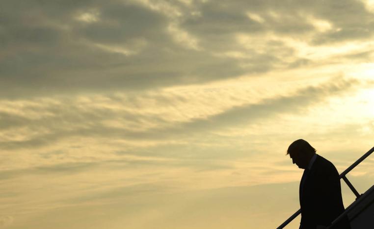 الرئيس الأميركي دونالد ترامب يصل قاعدة اوسان في كوريا الجنوبية بعد حضور قمة العشرين