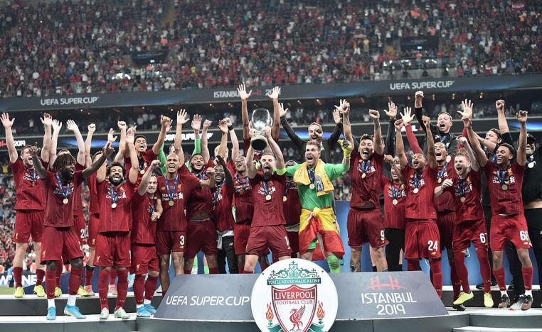 ليفربول يستهل موسمه المحلي بلقب كبير