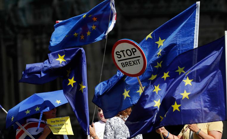 أكثر من مئة ألف توقيع على العريضة يمكن أن تؤدي إلى فتح نقاش برلماني