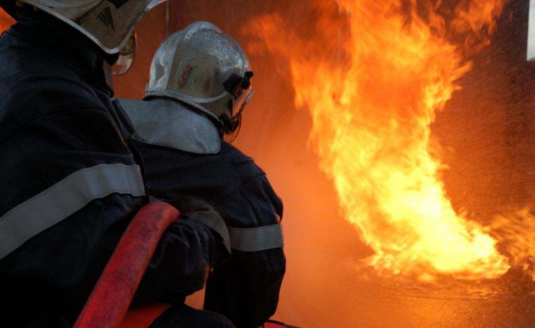 Algerian firefighters