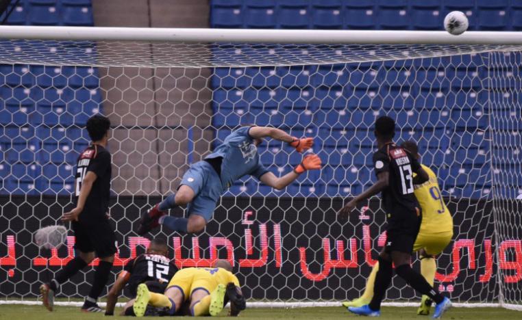 لقاء النصر والشباب