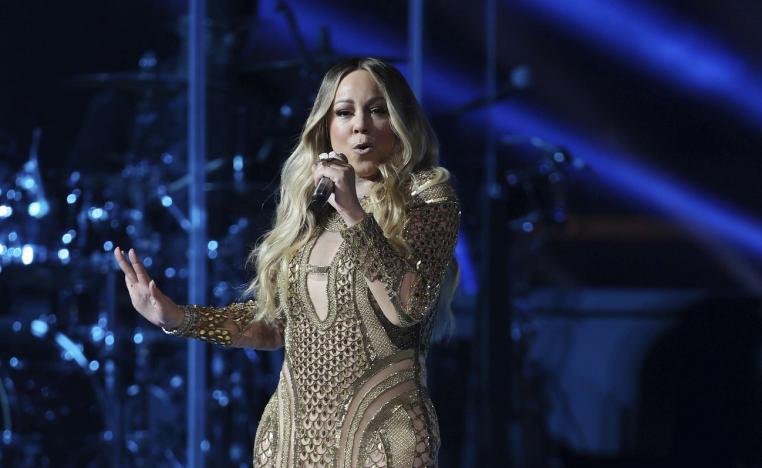 المغنية الأميركية ماريا كاري 