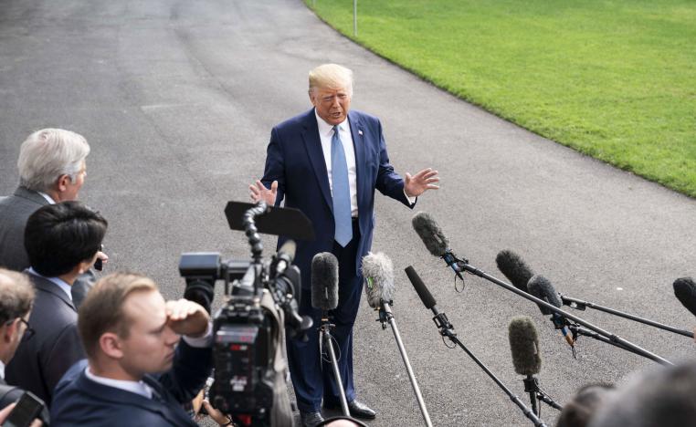 شبح العزل يطارد ترامب 