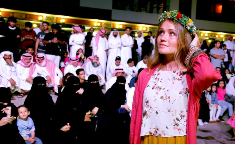 السعوديون يرحبون بانفتاح بلادهم على ثقافات أخرى