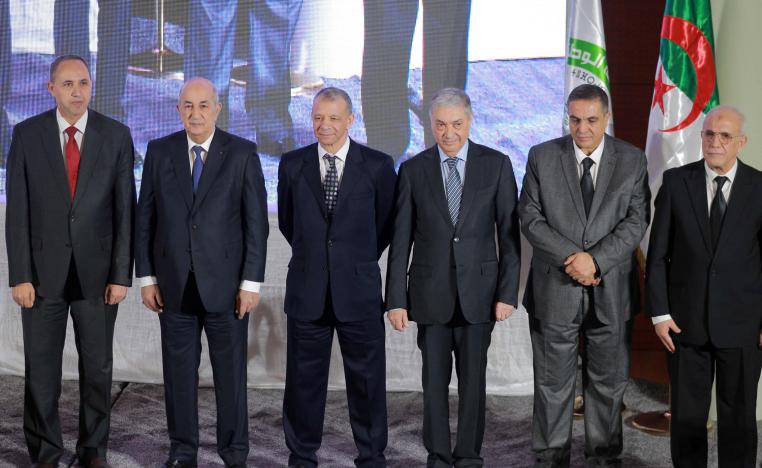 فرض سياسة الأمر الواقع على الجزائريين