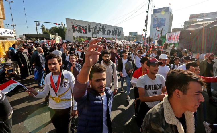 العراقيون لا يتراجعون عن مطالب "إسقاط النظام"