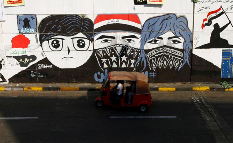 العراقيون يجردون الاحزاب الحاكمة من سلطتها