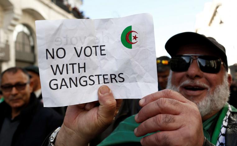 جزائريون يعبرون عن رفضهم للانتخابات