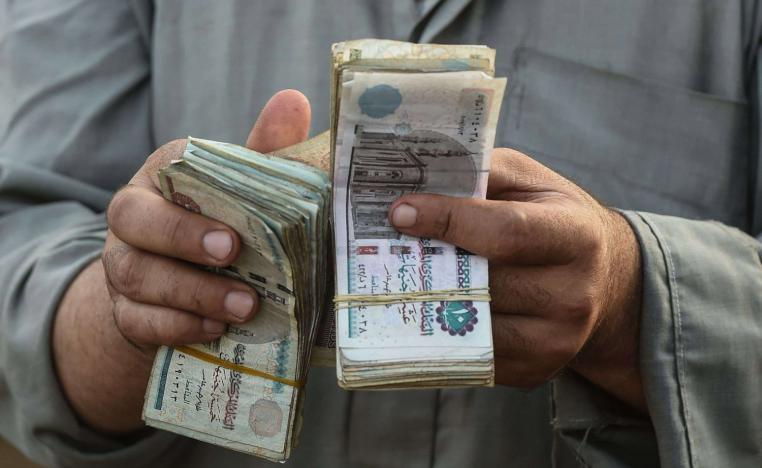 الجنيه يقفز لأكثر من 11 بالمئة مقابل الورقة الأميركية الخضراء 