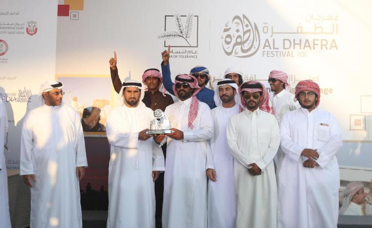 الفائزون في مزاينة الابل في مهرجان الظفرة 2019