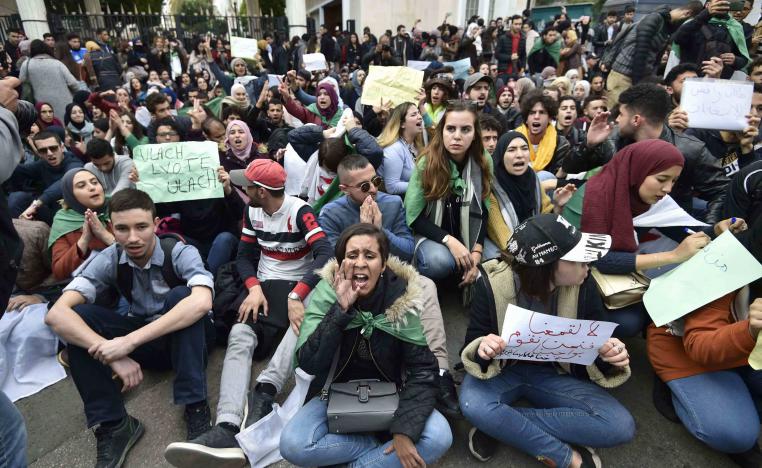 Among the hundreds of thousands who have demonstrated, for many young people abstention will be the only palatable choice in the election