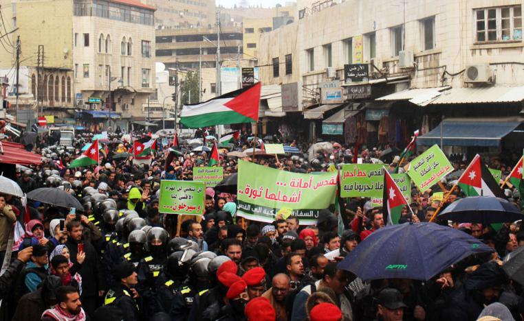 مسيرات في الأردن تنديدا بخطة ترامب للسلام