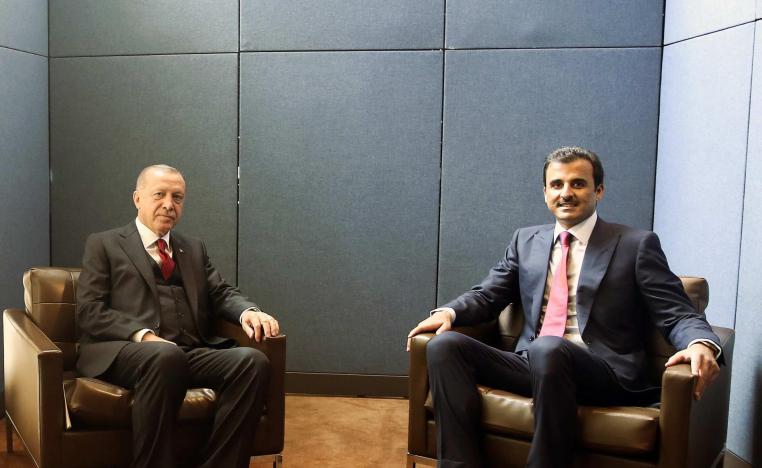 امير قطر الشيخ تميم بن حمد والرئيس التركي طيب رجب اردوغان