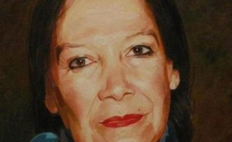 ليس فيها إلا ما يُكبرها