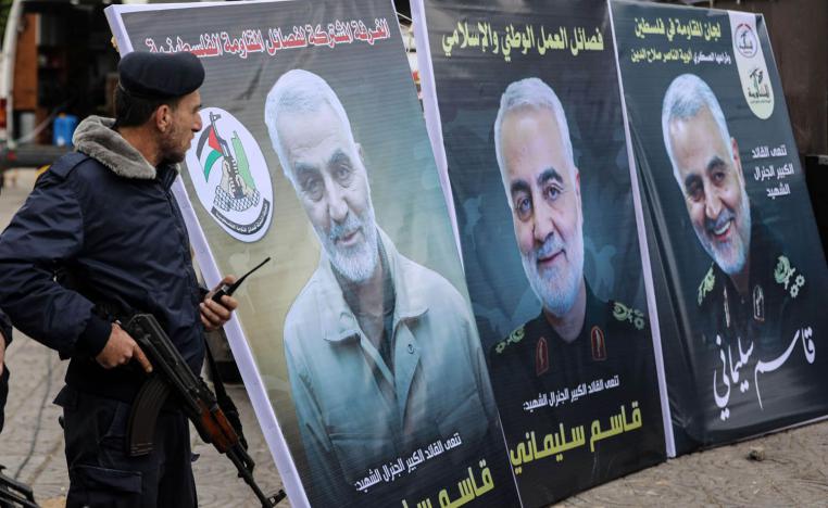 ملصقات تأبين لقاسم سليماني في غزة