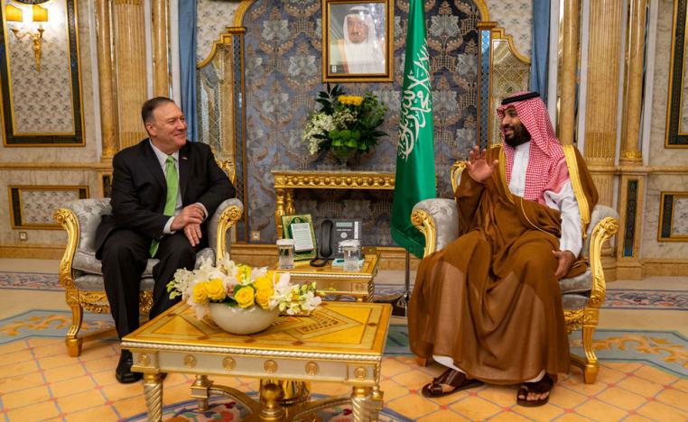 لقاء سابق بين وزير الخارجية الأميركي مايك بومبيو وولي العهد السعودي الأمير محمد بن سلمان