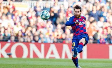  برشلونة في الصدارة بفارق هدفين عن ريال