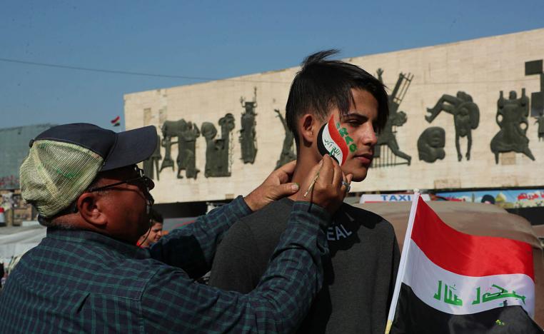 عراقيون يستعدون للتظاهر بالقرب من ساحة الحرير وسط بغداد
