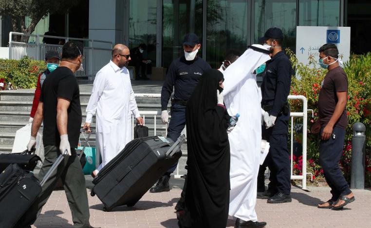 الخليجيون ياملون في منع انتشار الفيروس مع انطلاق حزمة الاجراءات