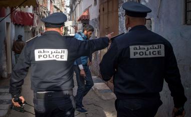 الشرطة في المغرب تفرض على المواطنين العودة الى منازلهم