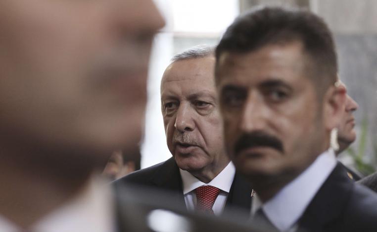 فور عودته من برلين أمر أردوغان بشحن الأسلحة إلى طرابلس