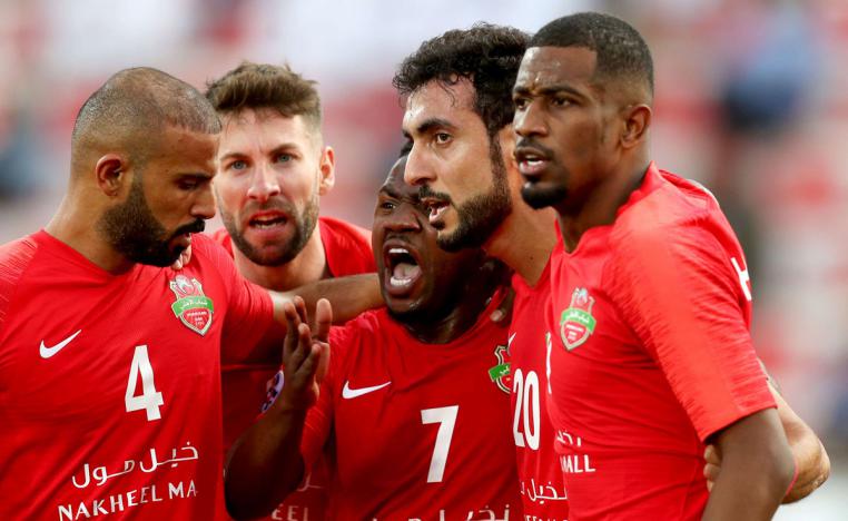 شباب الأهلي تحت الضغط بعد تقليص العين الفارق معه الى ثلاث نقاط