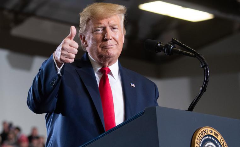 فرض فحص حرارة على جميع من يتواصل مع الرئيس