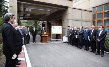المسؤولون في إيران ليسوا بمأمن من الفيروس 