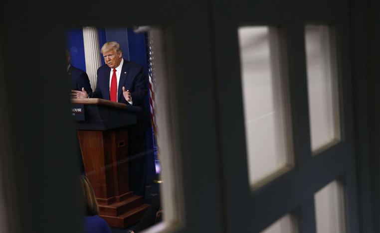 ترامب يرفض أن يكون العلاج أسوأ من المشكلة نفسها