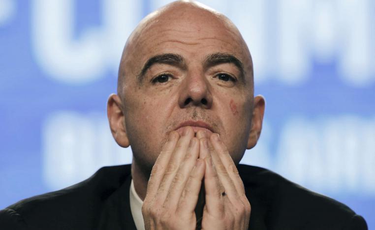 إنفانتينو لانقاذ كرة القدم العالمية من أزمتها الحقيقية